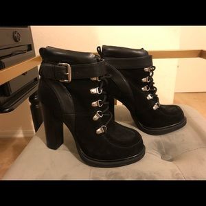 NWOT 🖤 Nine West leather and suede boots